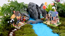 Load image into Gallery viewer, Large Chinese Style Luxury Villa Model With Micro-landscape Decoration