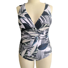 Load image into Gallery viewer, Add fertilizer to increase leaves swimsuit