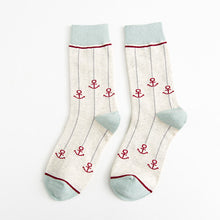 Load image into Gallery viewer, Japanese retro college wind color skateboarding personality stockings Korean version piled socks