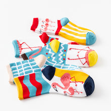 Load image into Gallery viewer, Vertical polka dot wavy flamingo cotton tube stockings