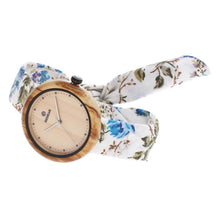 Load image into Gallery viewer, New Style Canvas Strap Wood Watch