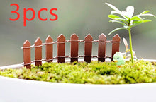 Load image into Gallery viewer, Small Wooden Fence Moss Micro Landscape Cake Baking Decoration