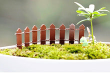 Load image into Gallery viewer, Small Wooden Fence Moss Micro Landscape Cake Baking Decoration