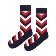 Load image into Gallery viewer, New classic striped socks men's street socks personality skateboard cotton socks