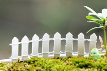 Load image into Gallery viewer, Small Wooden Fence Moss Micro Landscape Cake Baking Decoration