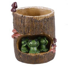 Load image into Gallery viewer, Green Frog Flower Pot