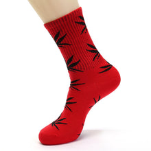 Load image into Gallery viewer, Threaded Tube Maple Leaf Printed Cotton Socks