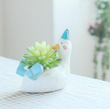 Load image into Gallery viewer, Animal Planter Pot