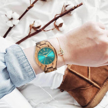 Load image into Gallery viewer, Watch Men's Watch Tide Brand Wood Vibrato Classic Noble Wood Watch
