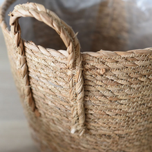 Load image into Gallery viewer, Straw Storage Basket Rattan Folding Floor Flower Pot Crafts Decoration