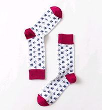 Load image into Gallery viewer, Contrast men's personality cotton socks geometric stockings