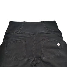 Load image into Gallery viewer, Black Women Button Up Hip Raise High Waist Jeans