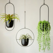 Load image into Gallery viewer, Creative hanging iron pot