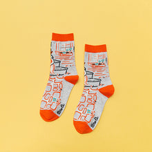Load image into Gallery viewer, Personality Contrast Color Graffiti Women's Tube Socks Street Style Fashion Cotton Socks