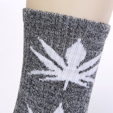 Load image into Gallery viewer, Threaded Tube Maple Leaf Printed Cotton Socks