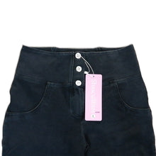 Load image into Gallery viewer, Black Women Button Up Hip Raise High Waist Jeans