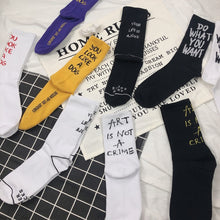 Load image into Gallery viewer, Cotton Comfortable English Socks
