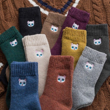 Load image into Gallery viewer, Ms. cat embroidery in stockings thickening terry socks in Japanese warm wool socks
