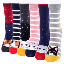 Load image into Gallery viewer, Wild Sweat-absorbent Cute Cartoon Puppy Socks
