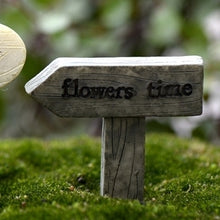 Load image into Gallery viewer, Moss Micro Landscape Succulent Creative Decorations
