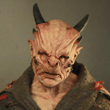 Load image into Gallery viewer, Halloween scary horns warcraft mask
