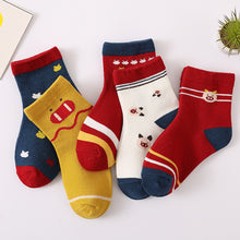 Load image into Gallery viewer, Medium sized children's socks

