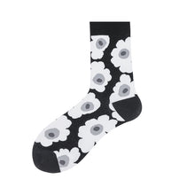 Load image into Gallery viewer, Girly Cute Ins Wind Flower Socks Cotton Mid-Tube Socks
