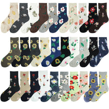 Load image into Gallery viewer, Sunflower Flower Cotton Socks Ladies College Style
