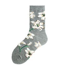 Load image into Gallery viewer, Sunflower Flower Cotton Socks Ladies College Style
