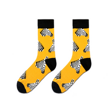 Load image into Gallery viewer, Vintage Green And Yellow Long Tube Flower Socks
