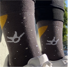 Load image into Gallery viewer, Street All-match Cotton Women's Tube Socks
