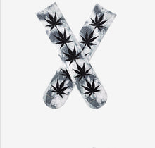 Load image into Gallery viewer, Tie dyed maple leaf socks
