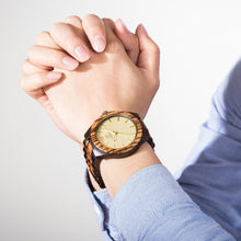 Load image into Gallery viewer, Explosive men's wooden watch, high-grade wooden watch, wooden watch
