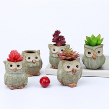 Load image into Gallery viewer, Mini Thumb Owl Small Flower Pot Stoneware Ornament
