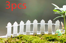 Load image into Gallery viewer, Small Wooden Fence Moss Micro Landscape Cake Baking Decoration
