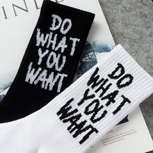 Load image into Gallery viewer, Black and white letter cotton socks
