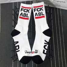 Load image into Gallery viewer, Mid-length sports socks
