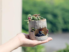 Load image into Gallery viewer, Creative Resin Tree Hole  Succulent Flower Pot
