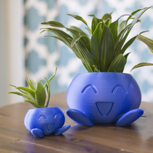 Load image into Gallery viewer, Cross Border New Simulation Horticulture Office Creative Special Flowerpot Balcony Household Plastic Flowerpot
