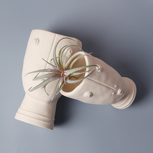 Load image into Gallery viewer, Ceramic abstract human face flower pot
