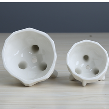 Load image into Gallery viewer, Simple And Creative White Succulent Flower Pot
