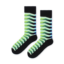 Load image into Gallery viewer, New classic striped socks men's street socks personality skateboard cotton socks
