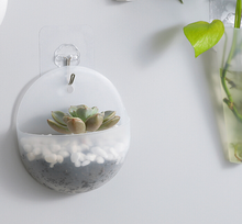 Load image into Gallery viewer, Plastic Wall Hanging Green Dill Hanging Flower Pot
