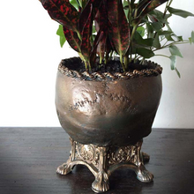 Load image into Gallery viewer, Home Skull Flower Pot Decoration Resin Crafts
