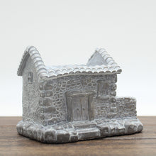 Load image into Gallery viewer, Creative Succulent Retro Hut Xiaoyang Building Flower Pot
