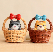 Load image into Gallery viewer, Moss micro landscape jewelry flat bamboo basket kitten ornaments DIY assembly

