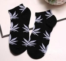 Load image into Gallery viewer, Weed Socks
