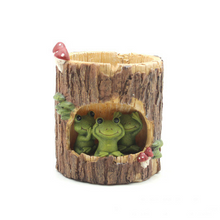 Load image into Gallery viewer, Green Frog Flower Pot
