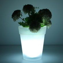Load image into Gallery viewer, Solar Powered Decorative Flowerpot
