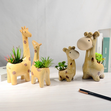Load image into Gallery viewer, Creative Cute Ceramic Giraffe Succulent Flower Pot
